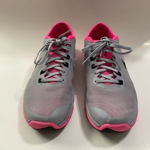 Nike Flex Supreme Trainer 4